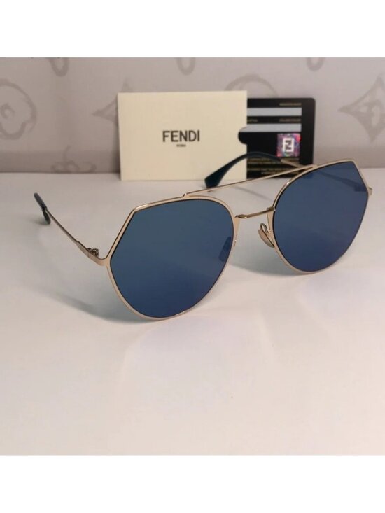 Fendi FF0194/S 0002A Blue Square Sunglasses – Women’s Luxury Eyewear main image 5